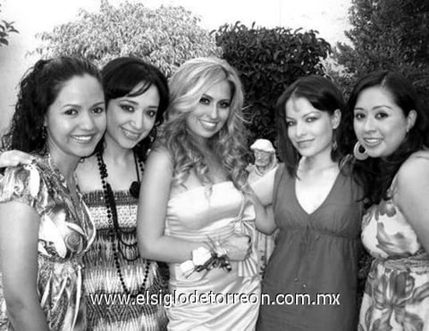 16072009 Montserrat Rodríguez, Marcela Garza, Martha Viesca, Karina González y Karina Reyes.