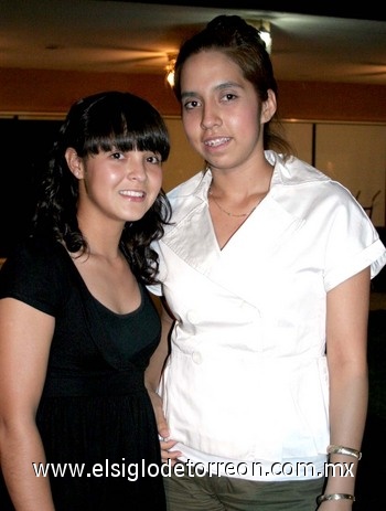 14072009 Anahí Carolina Medina y Diana Algarate.