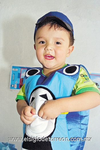 12072009 Sebastián Valadez Guzmán recibió alegre fiesta en su tercer cumpleaños.