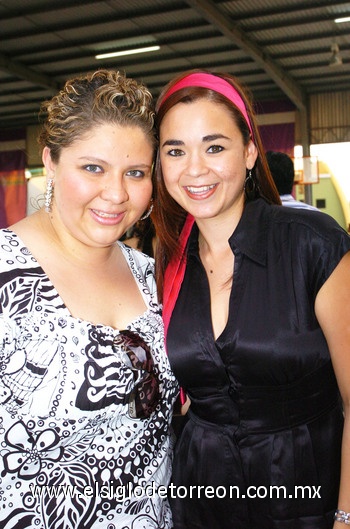 12072009 Adriana Cruz y Sofía Gámez.