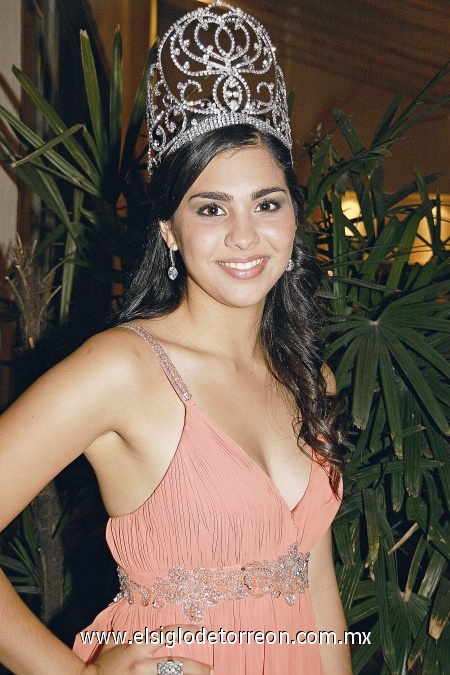 Reina 2009-2010 del Club Rotario de Torreón, S.G.M. Laura Trasfí Treviño.