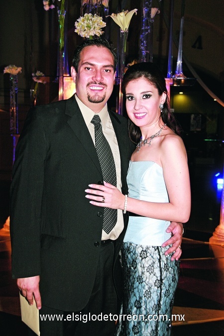 Invitados. Víctor Quiñones y Sara Garay.