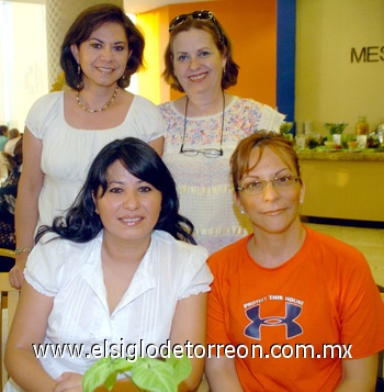 30072009 Amena convivencia. Yolanda de González, Dorita Ortiz de Granados, Coco Mata de Ortiz y Alejandra de Silva.