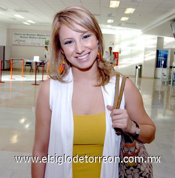28072009 Para disfrutar de Las Vegas viajó Alejandra Rivera.