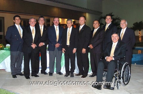 19072009 Nueva directiva. Arturo Silerio, Alejandro Ramos, José Alfonso Dávila, Eugenio Román, Ignacio Román, César Correa, Carlos Trasfí, Enrique Juárez, Cutberto Frías y Pedro Facio.