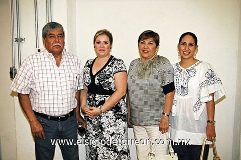 19072009 Miguel Cháirez, Nenetzen Guadarrama, María de Jesús de Cháirez y Yadira Cháirez.