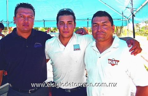 04082009 Adrián Reynoso, Francisco Medinaveitia y Eduardo Salazar.