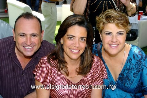 24082009 Carlos, Mary Cruz y Susana.