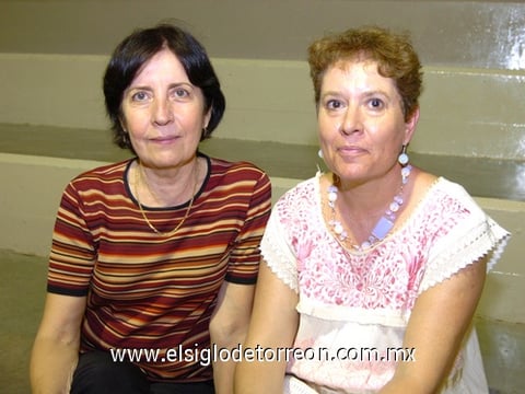 14082009 Doris Romero y Tere Morales.