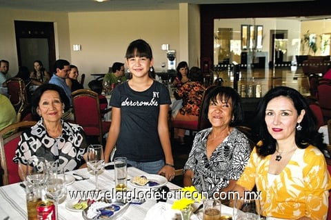 16082009 María Teresa, Irma Laura, Verito y Verónica.
