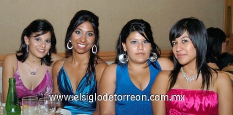 27082009 Arlace Vielma López, Paola Reyes López, Aline Vielma López y Natalia Reyes López.