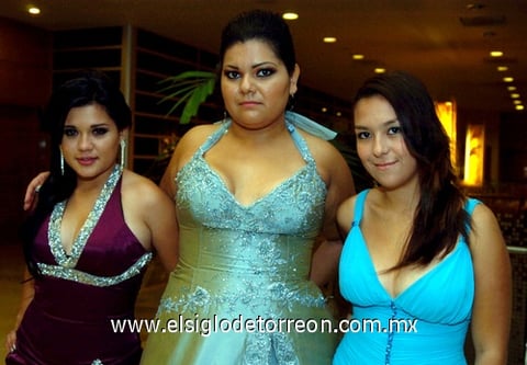 27082009 Rocío Monreal, Shanti Hernández y Yazmín Puentes.