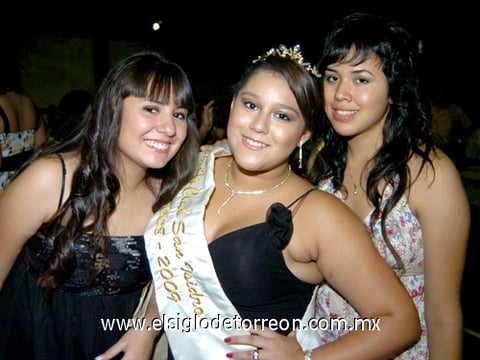 27082009 Ariadme Vázquez, Cielo Jiménez y Rosa Inés Hernández.