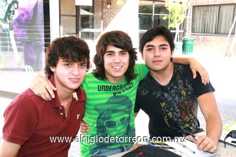 31082009 Víctor Miguel Sánchez, Luis Nevárez e Iván Romero.