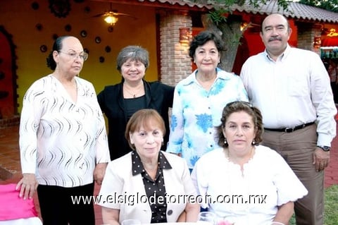 23082009 Bety Meraz, Rebeca Galindo, Lizbeth Martínez, Gerardo Méndez, María de Aguilar y Elisa de Mata.