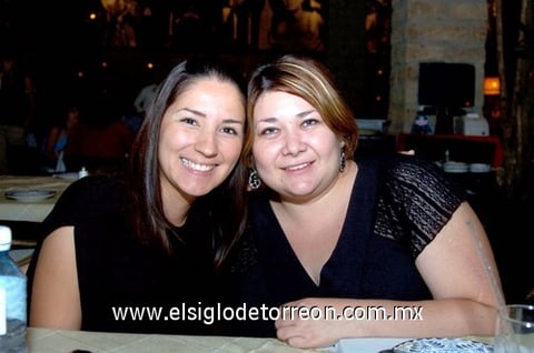 23082009 Rocío y Karla.