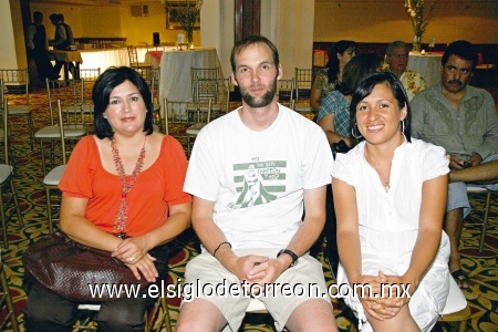 Zaraí de Pialat, Yannick Pialat y Gaby de Ríos.