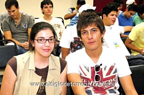 30082009 Ana Paulina Márquez y Aram Landeros.
