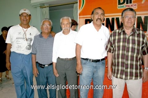 30082009 Cecilio Sánchez, Pepe Chacón, Timoteo Viscarra, Florentino Santana y Héctor Valdez.
