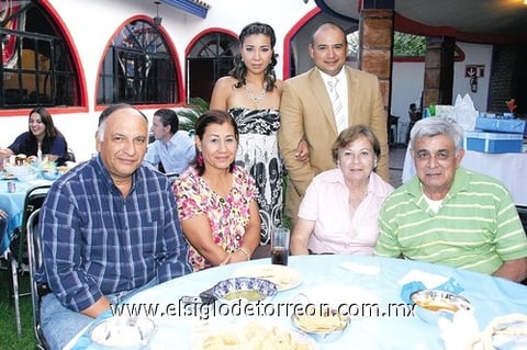 30082009 Gustavo García, Verónica de García, María Teresa de Montes, Héctor Montes, Adriana de Montes y Héctor Enrique Montes.