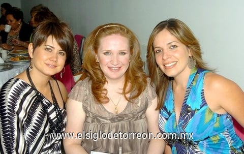 03092009 Ana Sofía, Brenda y Ale.