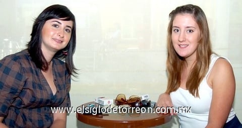 03092009 Cristina Bernal y Mónica Bitar.