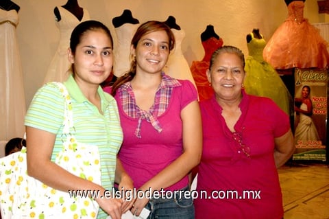 06092009 Diana Machado, Mercedes Alemán y Antonia Vega.