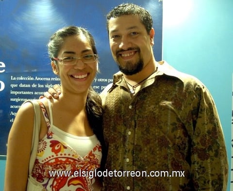 10092009 Asistentes. Karla Alvizar y Guillermo Colmenero.