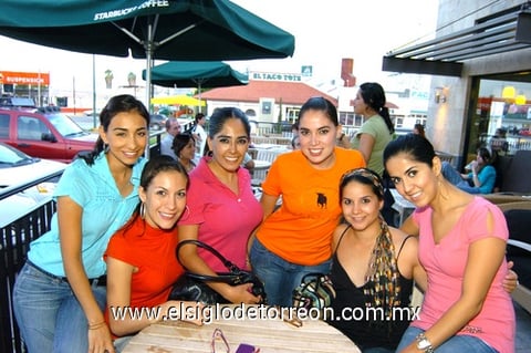 12092009 Chicas. Hilda Magallanes, Mónica González, Anel Velasco, Marisol Rangel, Lisa Rodríguez y Marisol de Villa.