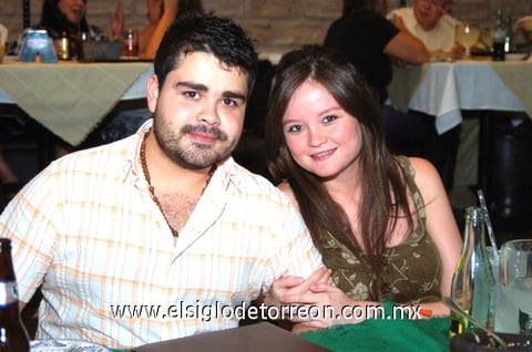 14092009 Gerardo Abdo y Sara Cruz.