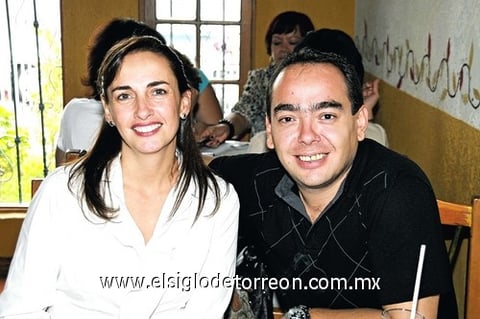 13092009 Beatriz Chousal y Édgar García.