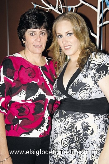 13092009 Adriana Murra de Bello y Brenda Bello Murra.