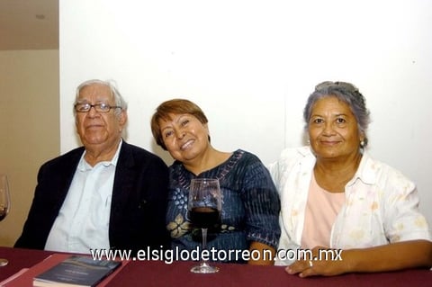 15092009  Don Fernando Martínez, María Caliano y Genoveva García.