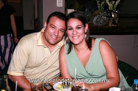 21092009 Alberto González Iriarte y Pili Macías.