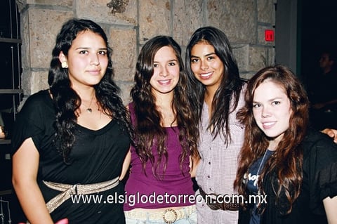 21092009 Mariana Velásquez, Alicia Sánchez, Ana Ávila y María Mónica González.