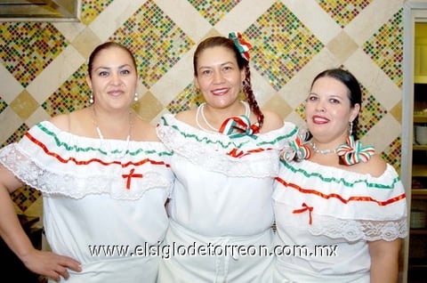 20092009 Lindas adelitas. Ana, Argelia y Jéssica.