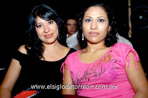 20092009 Alma Lee de León Barraza y Érika Manzur de Herrera.