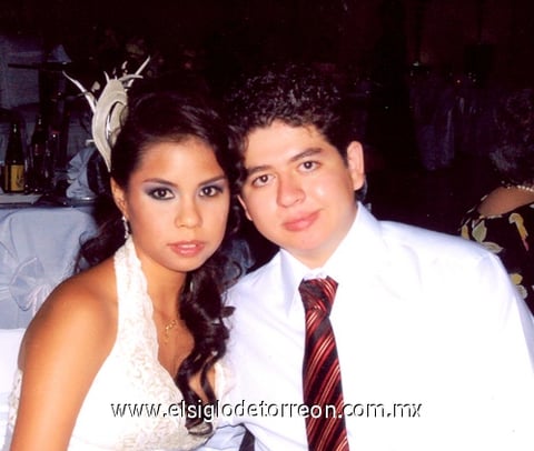 16092009 Diana Sifuentes Yong y Antonio Avelar.