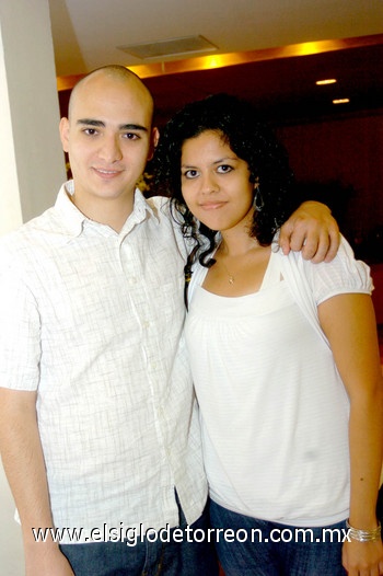 20092009 Eduardo Mourey y Priscila Rodríguez.