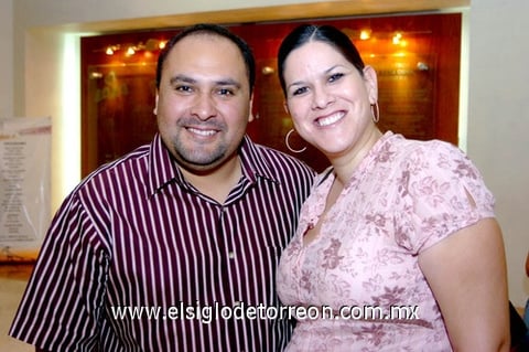 20092009 Aarón Flores y Adriana Díaz Backmann.