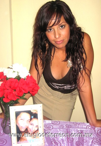 16092009 Yuriria Sifuentes García en su fiesta prenupcial con motivo de su próximo matrimonio con Christian Castañeda Córdoba.