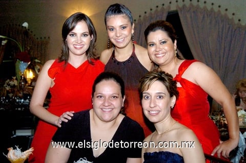 16092009 Amigas. Olalla Chávez, Sofía Soto, Evelina Morales, Zaira Nahoul y Dinorah Solís.