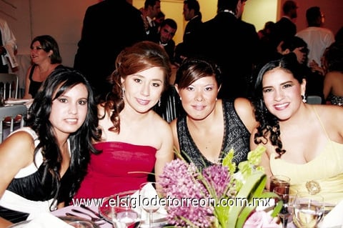 20092009 Dámaris Solorio, Valeria Acosta, Luíta Guerrero y Ángela Ortiz.