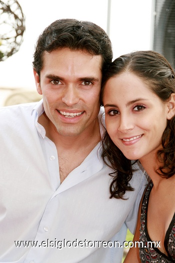 26092009 Gustavo y Bessy.