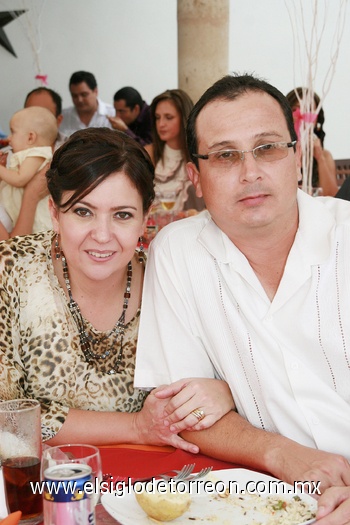 28092009 Martha y Ernesto Oviedo.  EL SIGLO DE TORREÓN / ANNEL SOTOMAYOR
