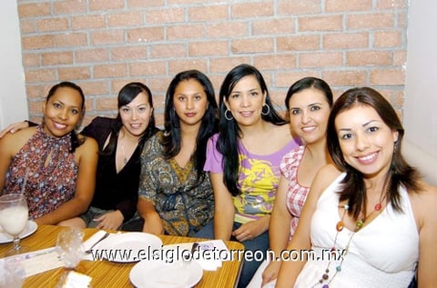 24092009 Nancy Orta, Elsie Martínez, Karla Carrillo, Emma Franco, Laura Ramírez  y Rommy Navarro.