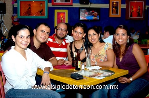 24092009 Gaby, Juan Carlos, Eduardo, Gaby, Cristy y Diana.