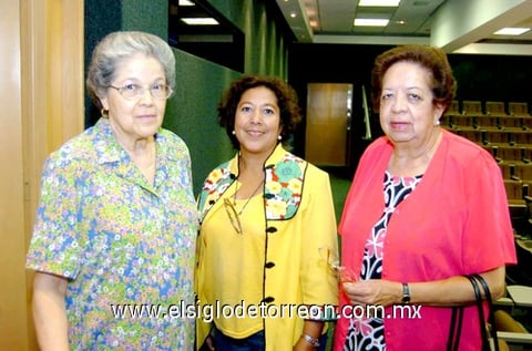 22092009 Asistentes. María de Jesús Bernal, Margarita y Ana María Bañuelos.