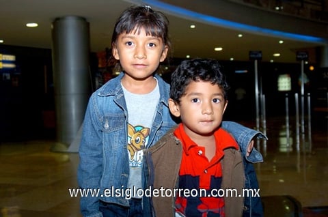 27092009 Andrea y José Alejandro Ayala Rodríguez.