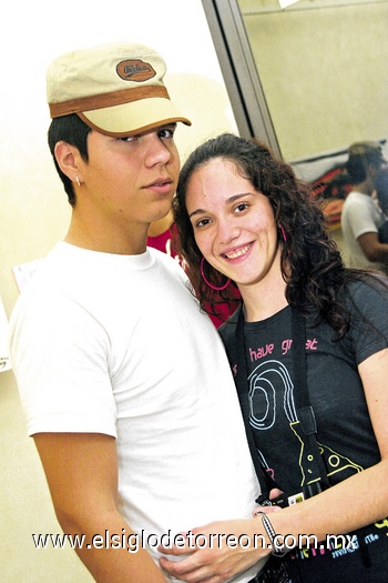 27092009 Crystian Terrones y Leidy Zermeño.